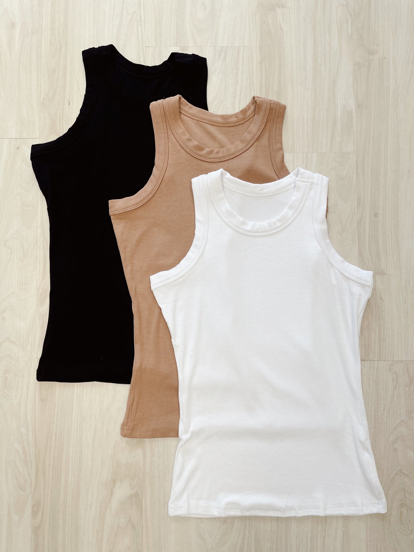 Round Neck Sleeveless Tank Top